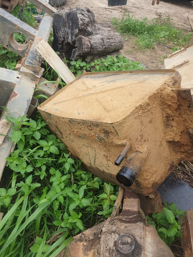 Deposito land rover santana 2500dl 