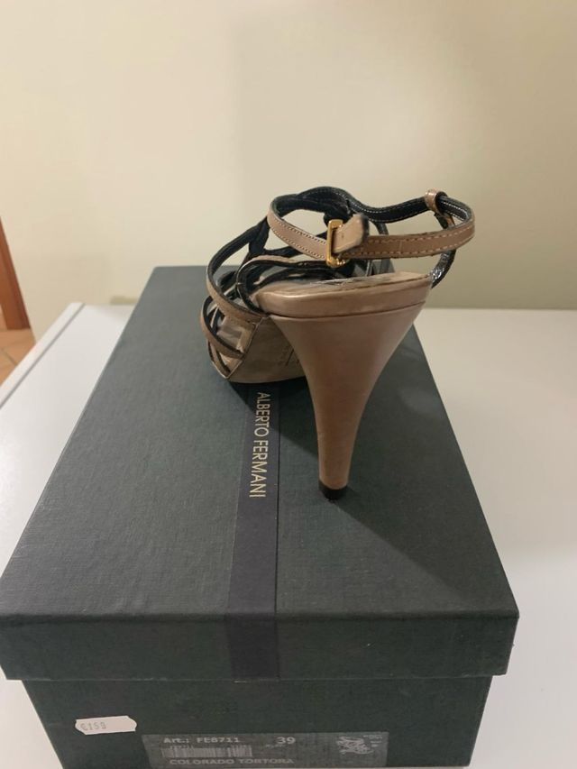 Sandalo Alberto Fermani