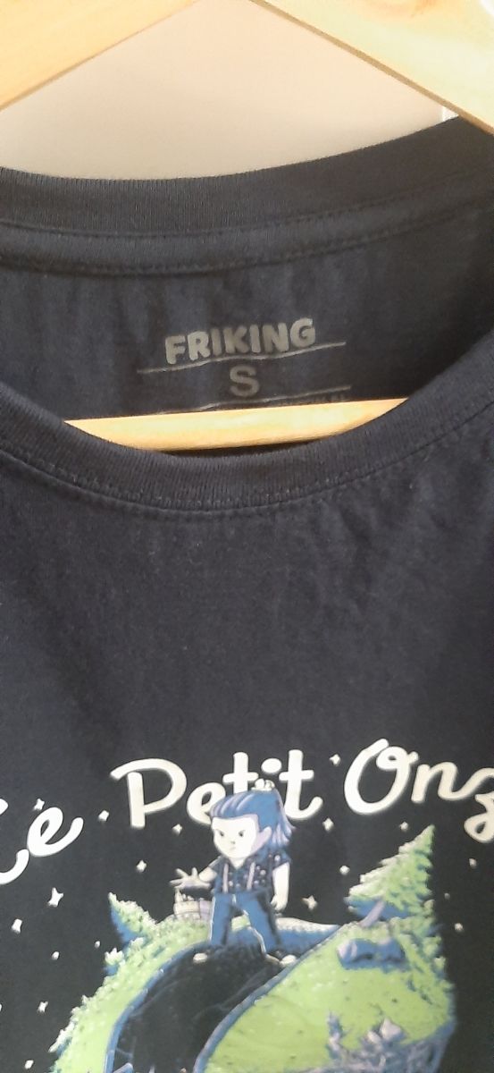 Camiseta mujer Stranger Things de Friking