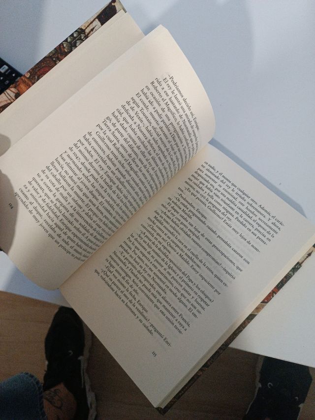 Libro bajo el cielo de Novgorod