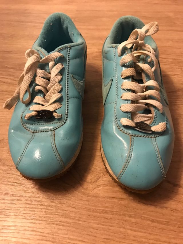 zapatillas nike de chica azules clasicas