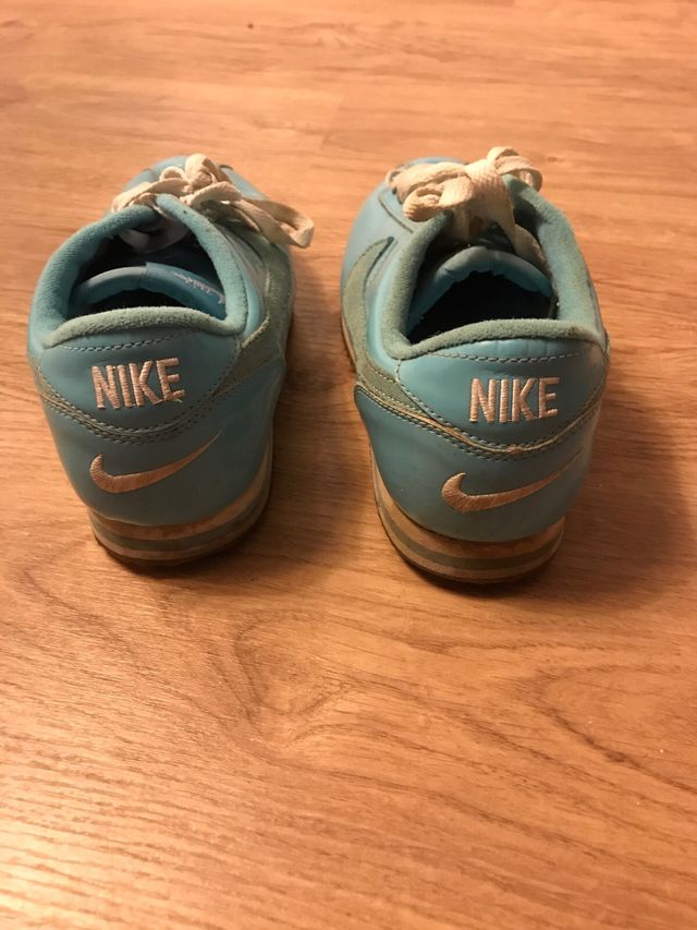 zapatillas nike de chica azules clasicas