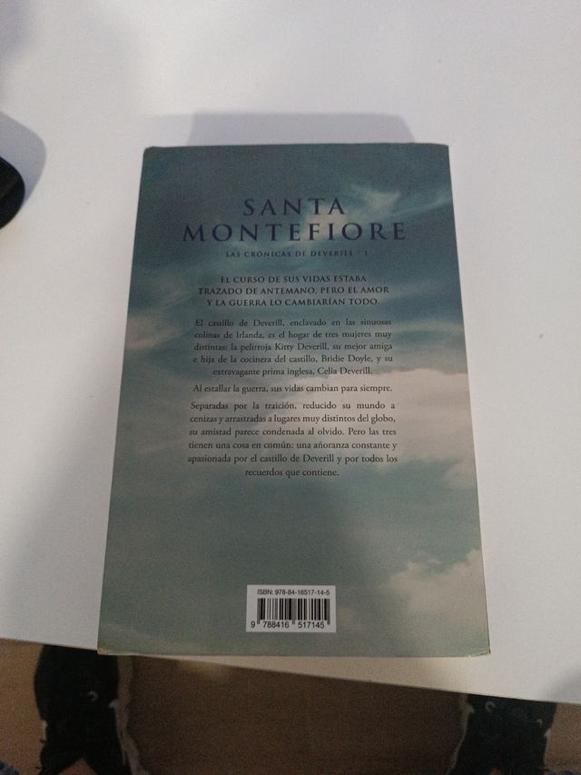 Canciones de amor y guerra (Lascronicas De Deverill, 1) (Spanish Edition)