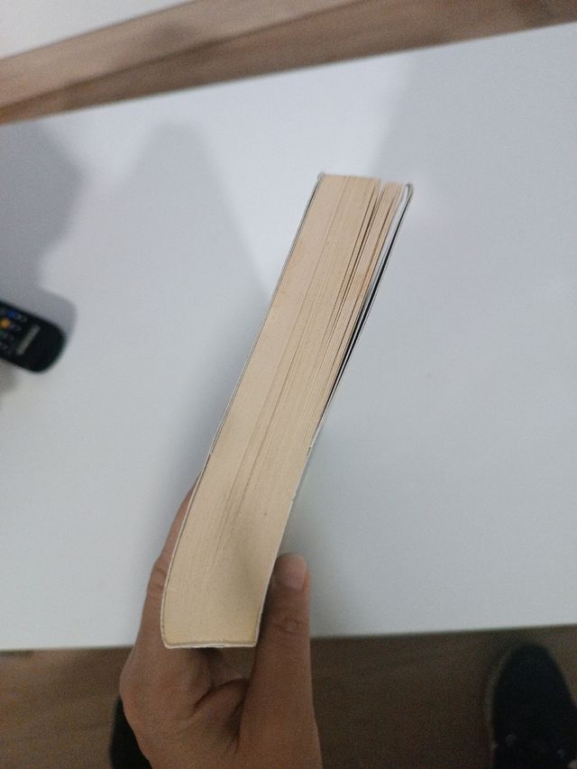 Sangre entre la hierba (Spanish Edition)