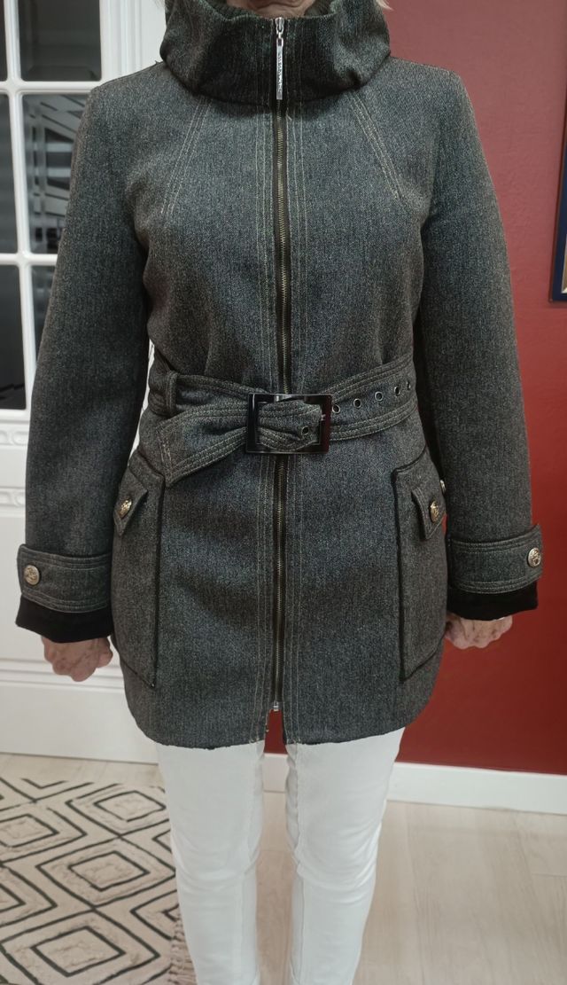 Abrigo de Adolfo Dominguez