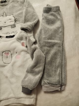 Lote de pijamas y body 2 años