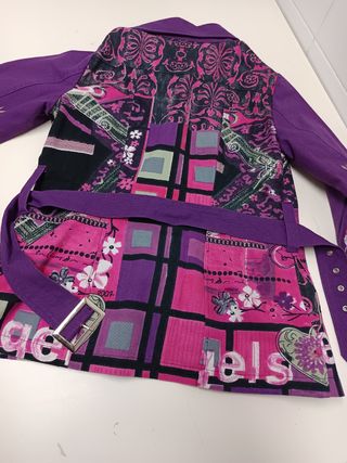 Chaqueta para chica de Savage Culture