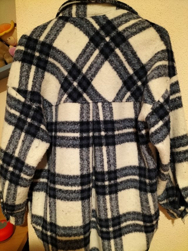 Chaqueta a cuadros Stradivarius