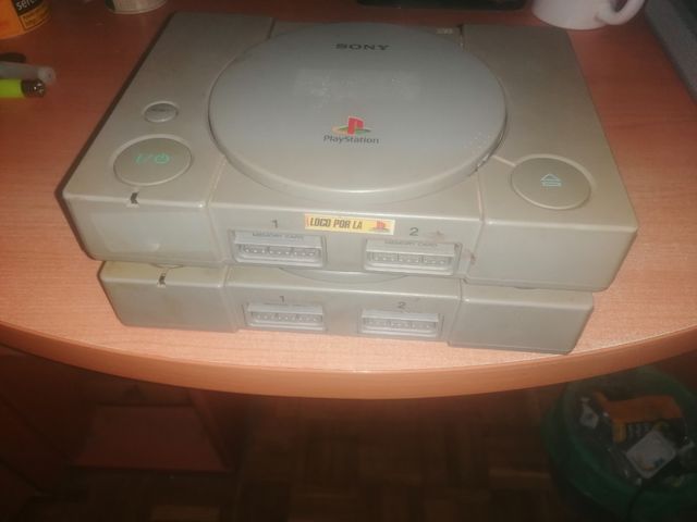 Play station 1 