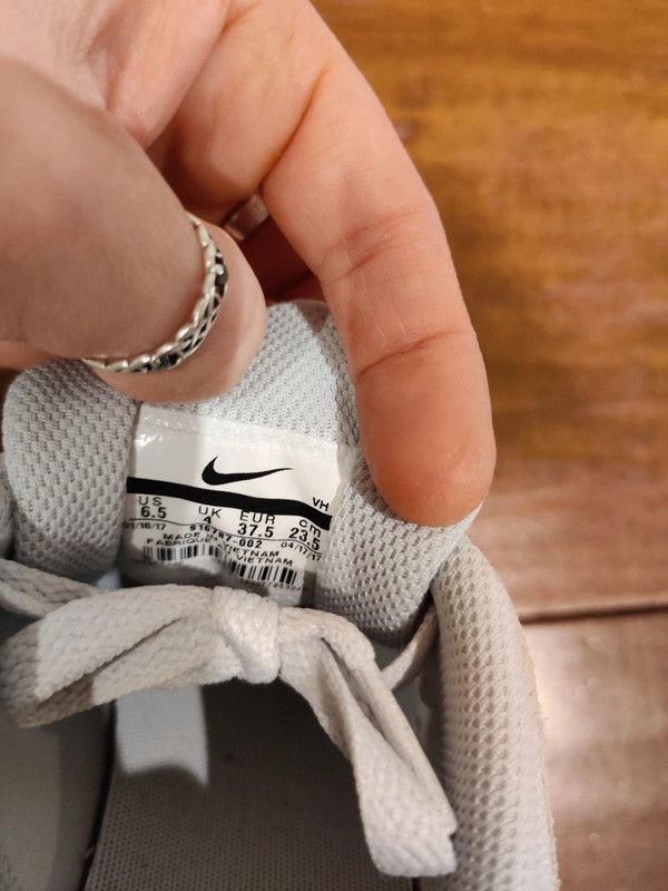 NIKE AIR grigio 37.5