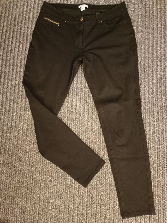 Jean negro de mujer H&M