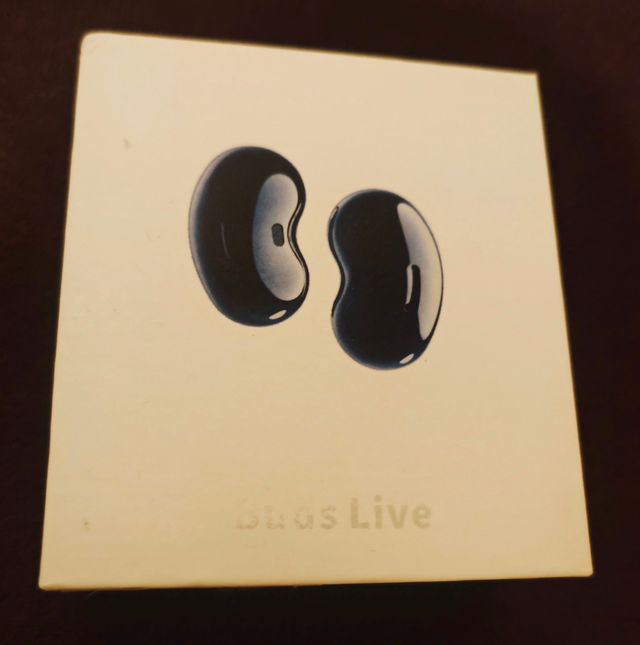 Samsung buds live