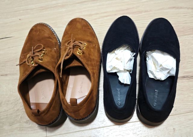 Dos pares de zapatos n°38