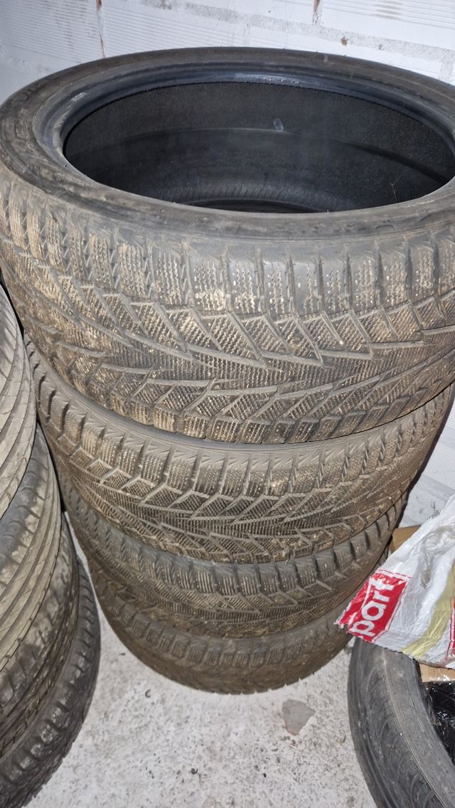 Neumaticos invierno Hankook 18"