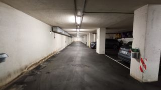 Plaza garaje y trastero Ramón y Cajal zona coto.