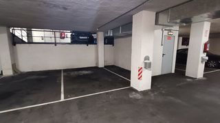 Plaza garaje y trastero Ramón y Cajal zona coto.