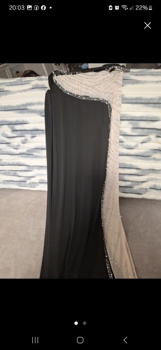 Vestido .Mirar todas las fotos sin estrenar, 