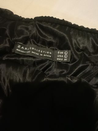 Falda bordada de Zara. L. 