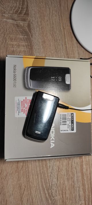 Nokia 6600 fold