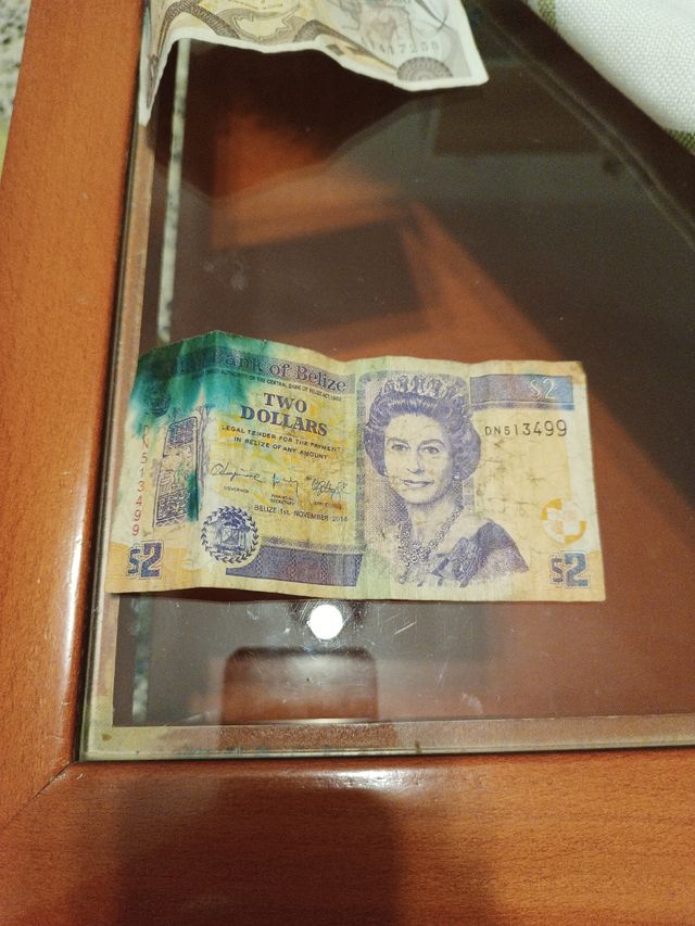 Billete dos dólares de 1990 Belice