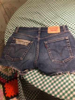 Pantalon levis 