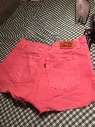 Pantalon levis 