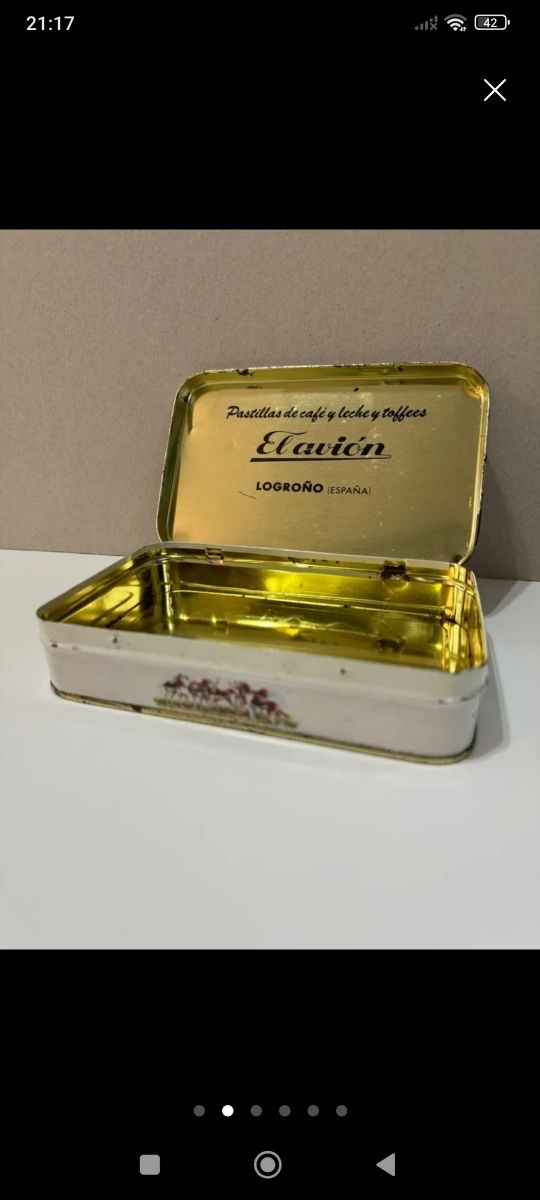 Caja metalica vintage pastillas de café y leche