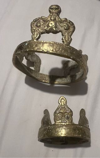 Corona religiosa antigua