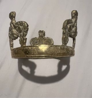 Corona religiosa antigua