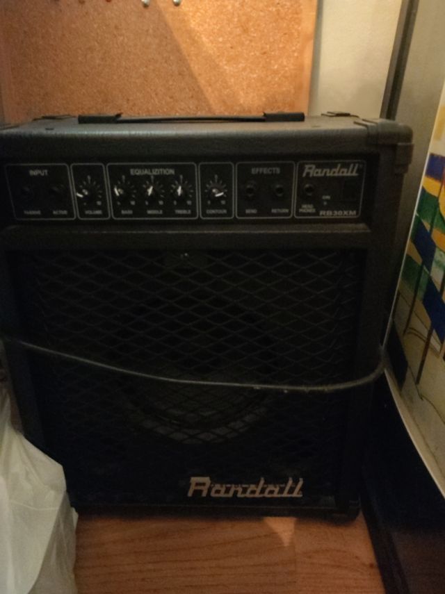 Bajo Aria + amplificador vintage