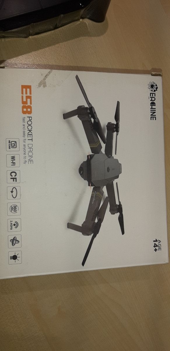 Drone E58 Pochet