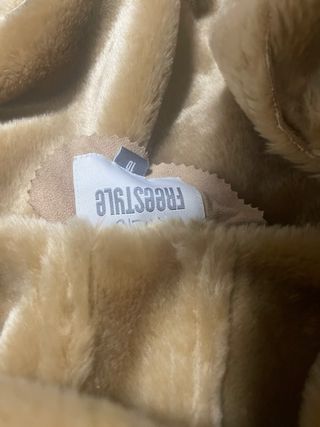 Abrigo niña