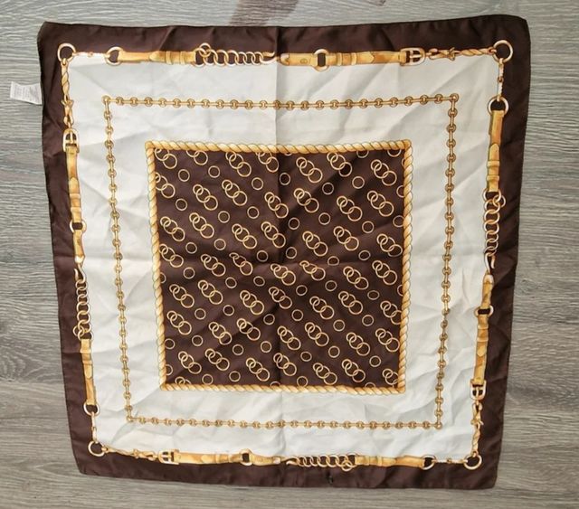 Pañuelo nuevo de Venecia