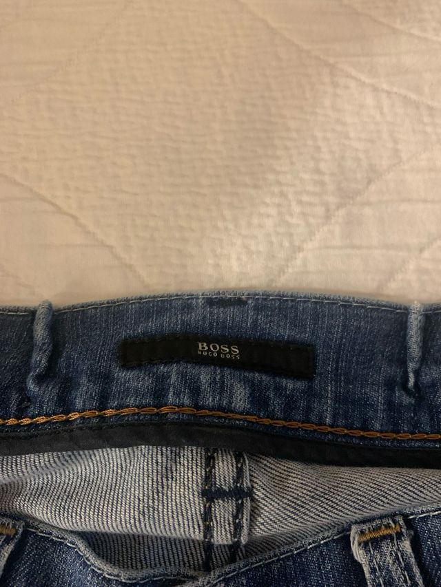 Calças ganga senhora . Marca Hugo Boss