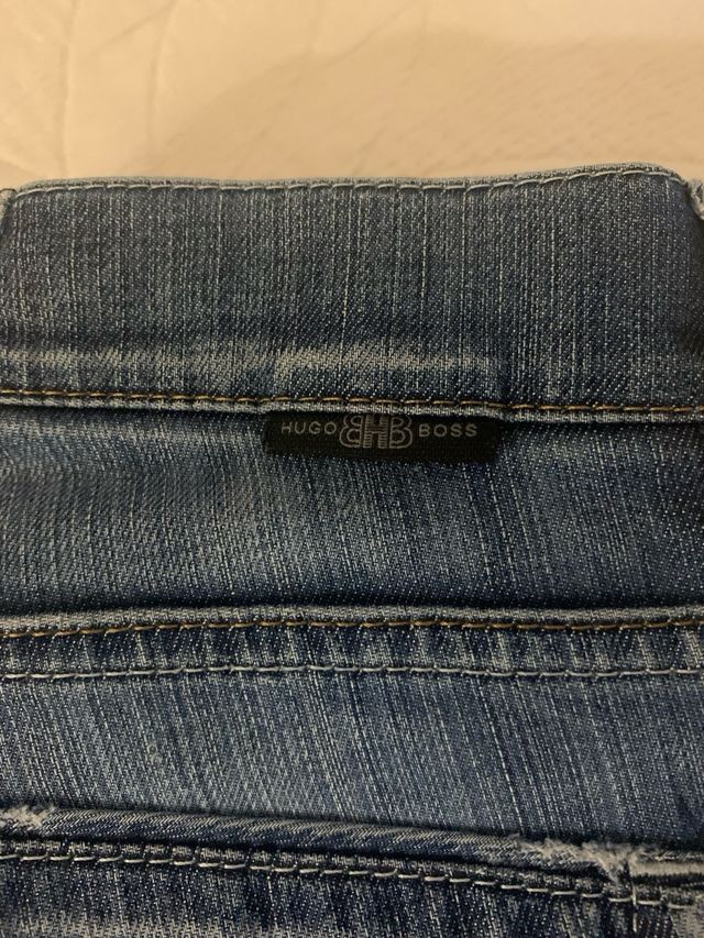 Calças ganga senhora . Marca Hugo Boss