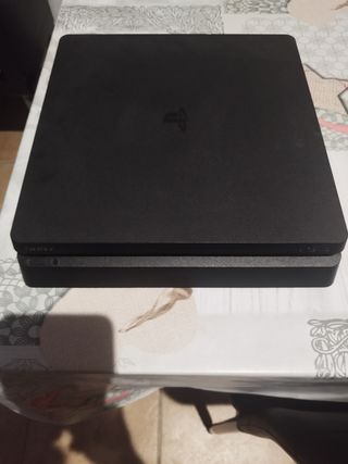 Ps4 como nueva y caja original 