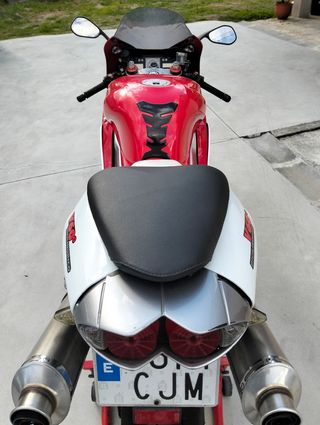 Aprilia rsv mille