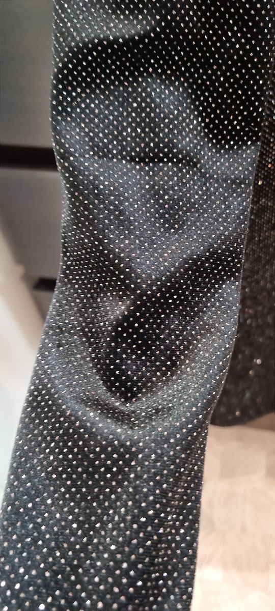 Vestido fiesta de Mango.