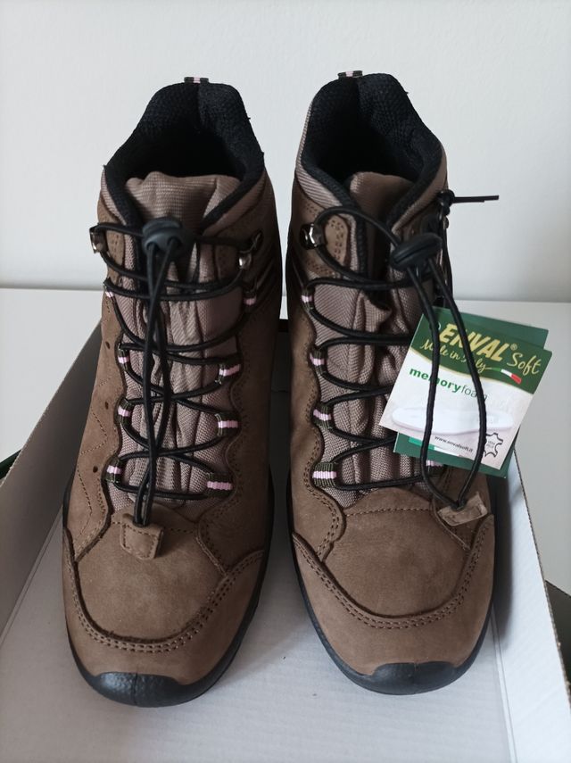 Scarponcini in nabuk (vera pelle) Enval