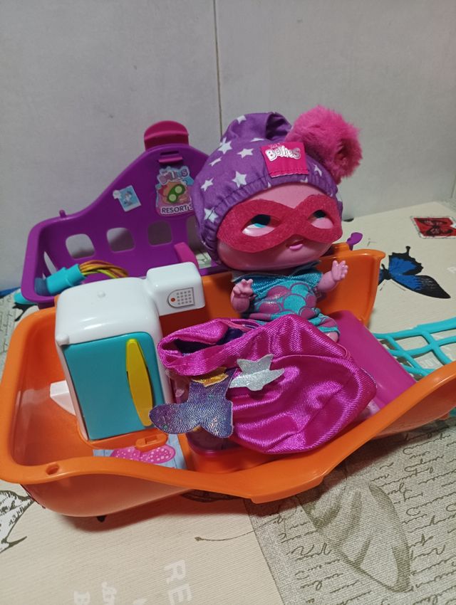 Bellie Blinky Queen+Resort spa Bellies