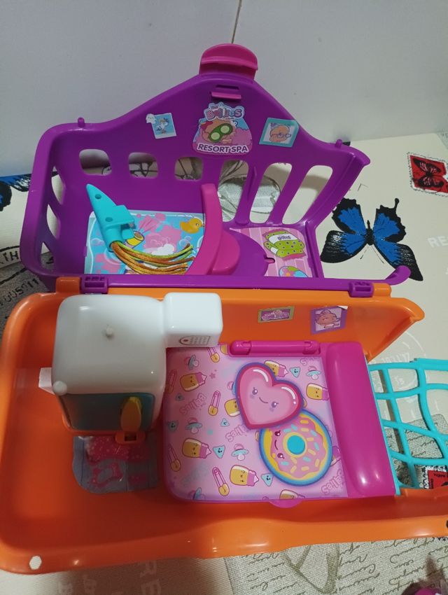 Bellie Blinky Queen+Resort spa Bellies