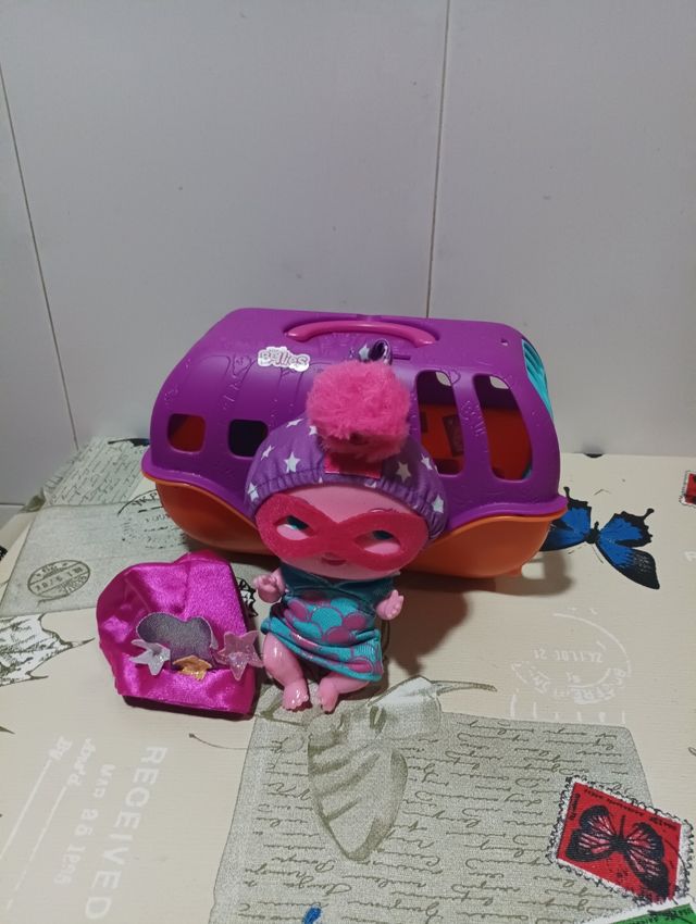 Bellie Blinky Queen+Resort spa Bellies