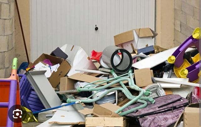 Se vacían trasteros y garages