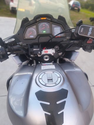 Aprilia caponord etv 1000