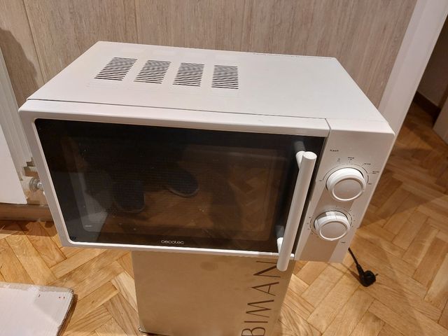 Microondas Cecotec