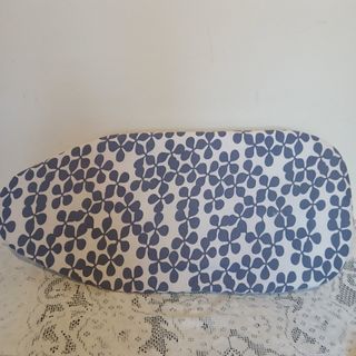 Pequeña mesa de planchar