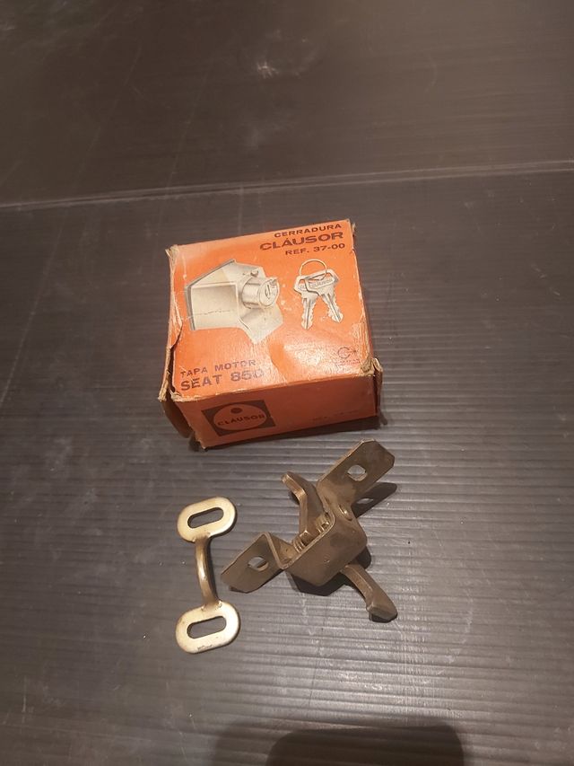 Cerradura trasera seat 850 4 puertas