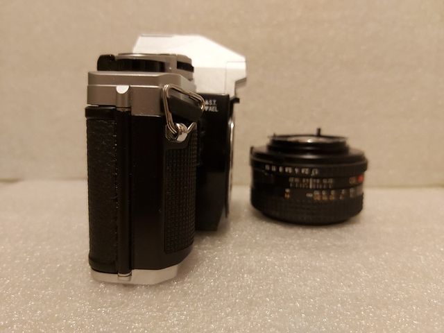 Minolta X-300 + 50mm 1.7