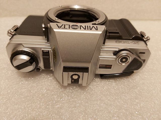 Minolta X-300 + 50mm 1.7