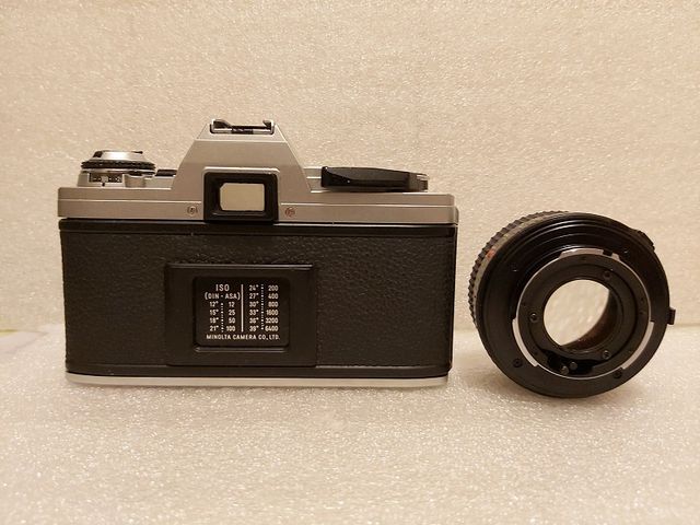 Minolta X-300 + 50mm 1.7